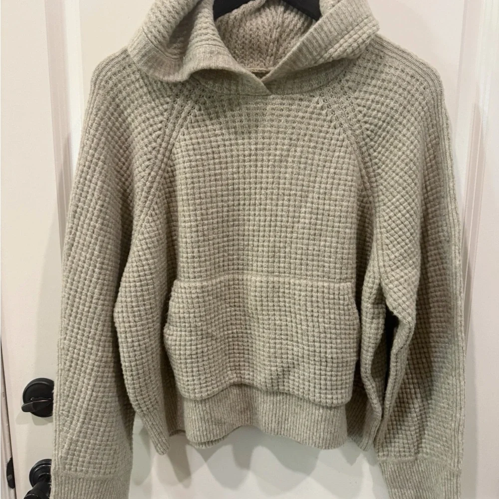 Abercrombie & Fitch Lounge Waffle Sweater shorts SET small EUC SUPER SOFT - Picture 8 of 12
